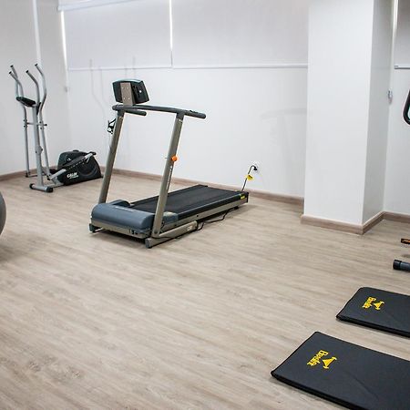 Ity Hotel Cristalina Bagian luar foto