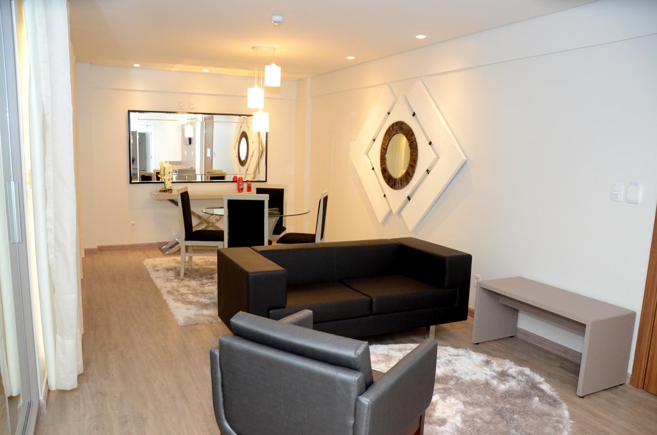Ity Hotel Cristalina Bagian luar foto