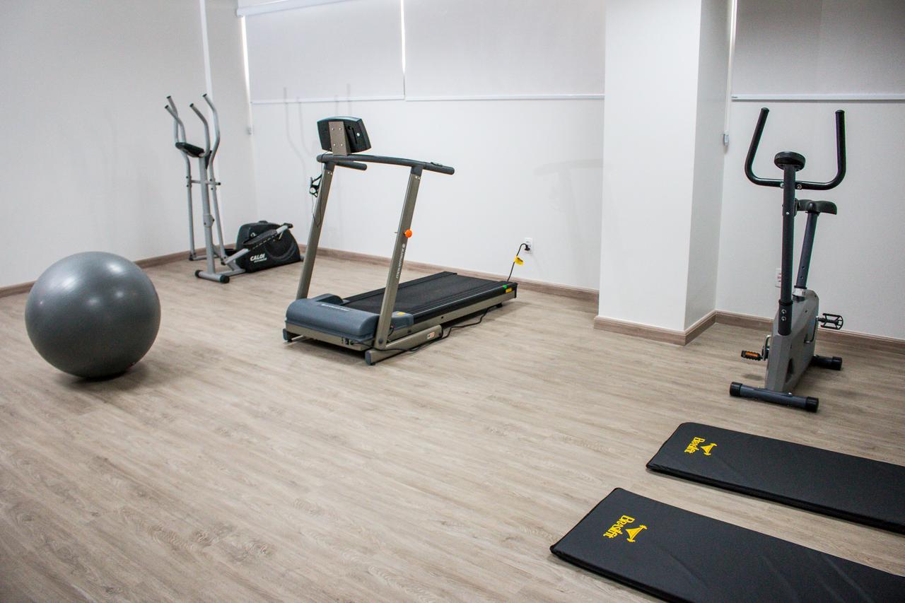 Ity Hotel Cristalina Bagian luar foto