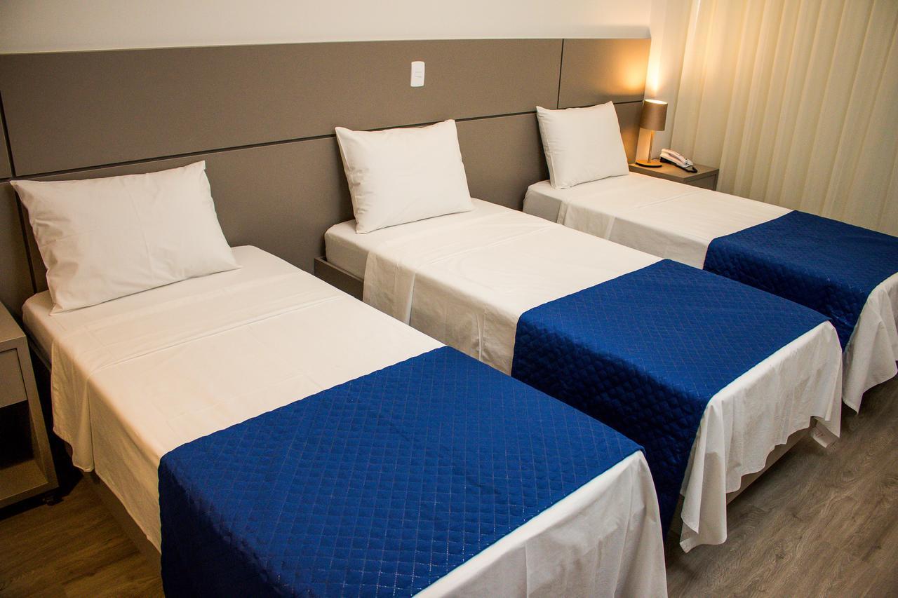Ity Hotel Cristalina Bagian luar foto